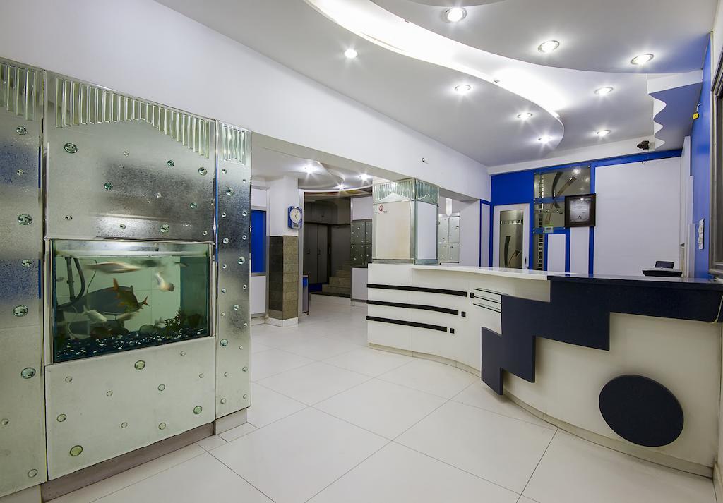 Hotel Kwality New Delhi Ngoại thất bức ảnh
