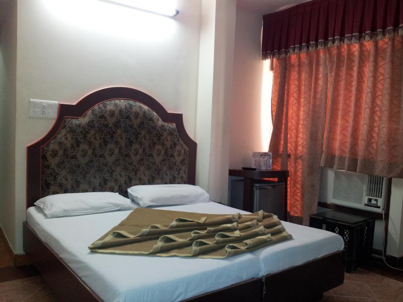 Hotel Kwality New Delhi Ngoại thất bức ảnh