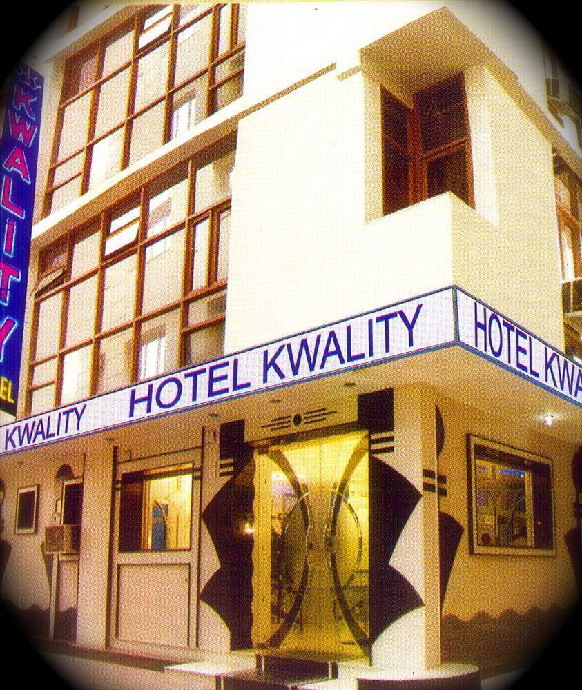 Hotel Kwality New Delhi Ngoại thất bức ảnh